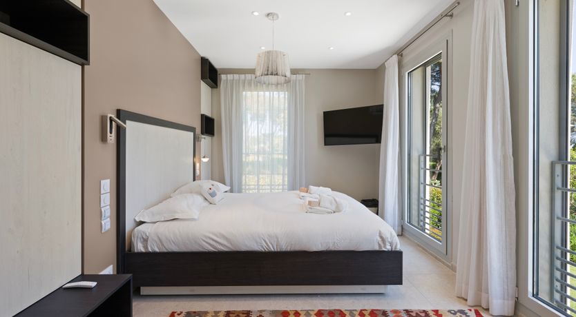 Photo of Above Antibes