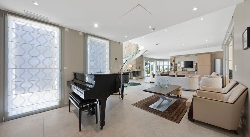 Photo of Above Antibes