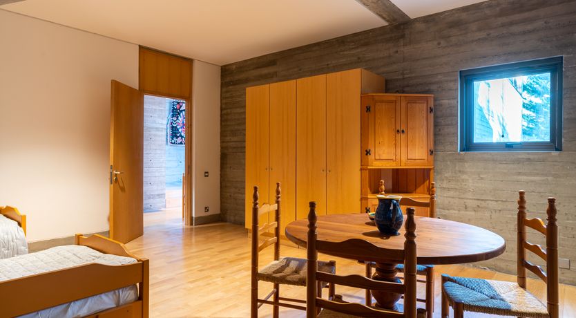 Photo of Pine & Gold