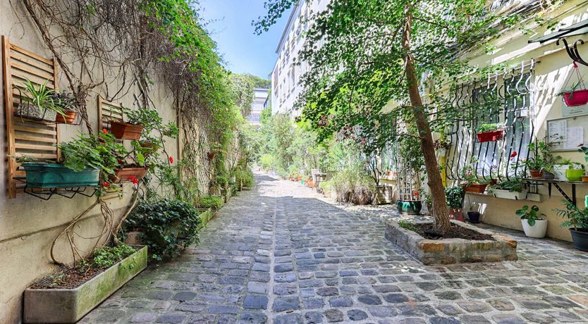 Photo of Bright Stone