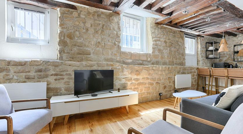 Photo of Bright Stone