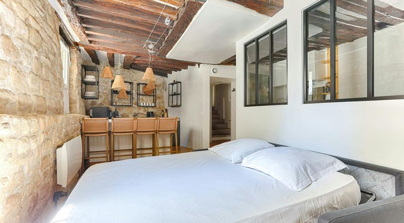 Photo of Bright Stone