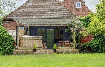 The Quiet Field Holiday Home
