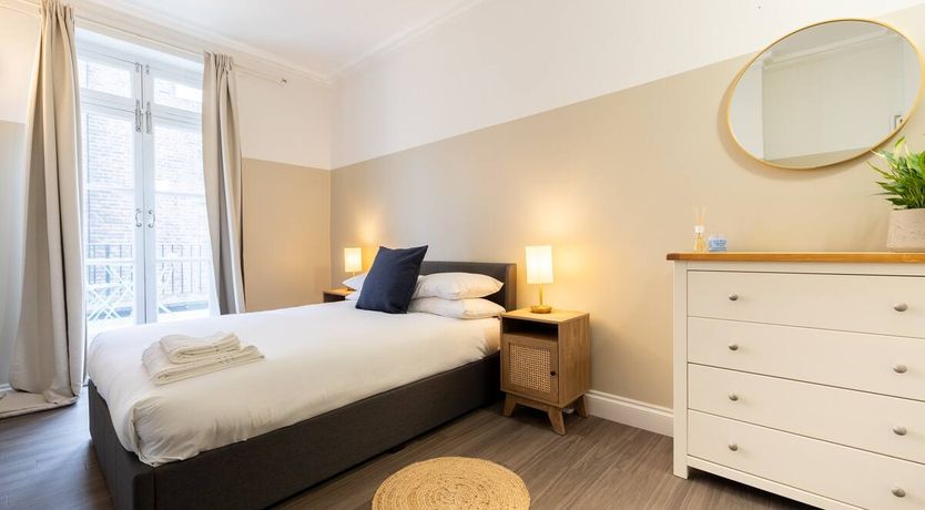 Photo of The Beau Of Buckingham