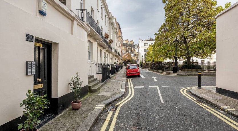 Photo of The Beau Of Buckingham