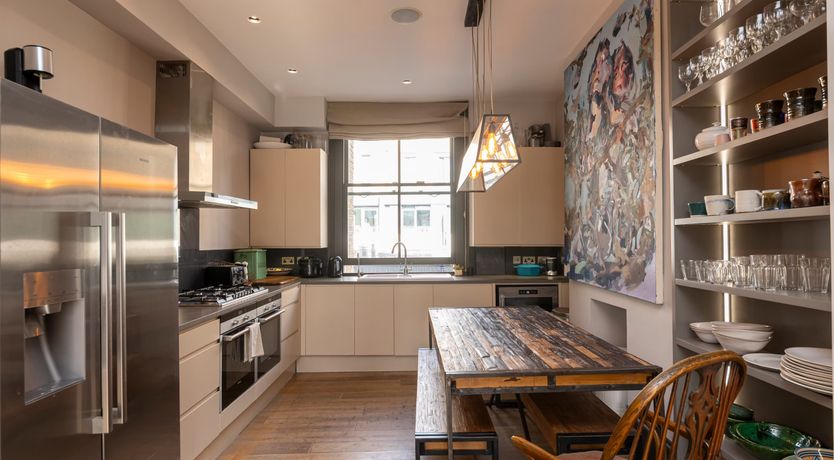 Photo of Golden Jewel