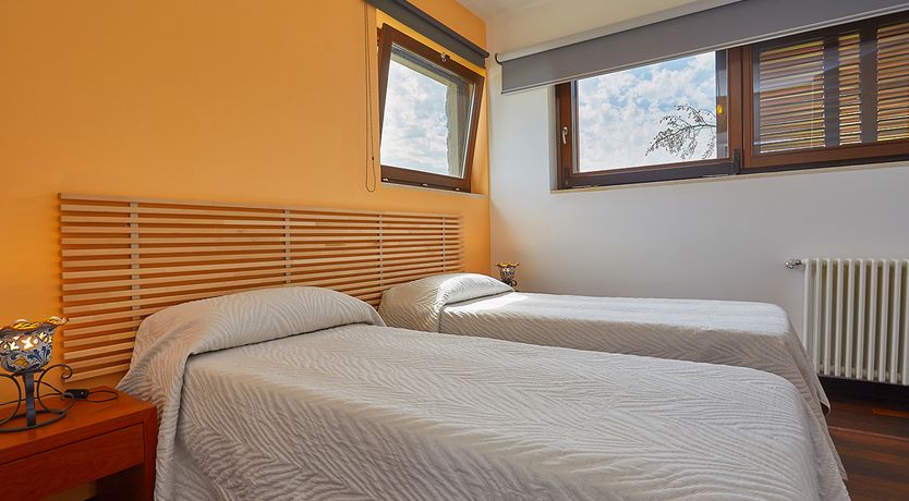 Photo of Seashore View