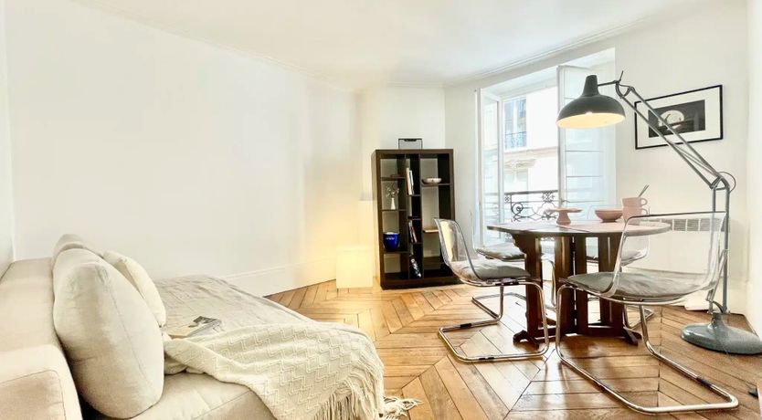 Photo of Parisian Papers