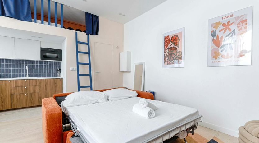 Photo of Citrus & Sky