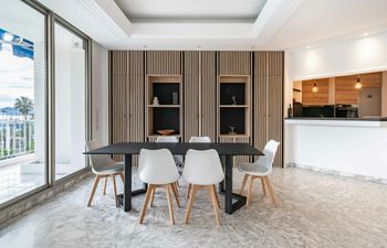 Coastal Riviera Holiday Home