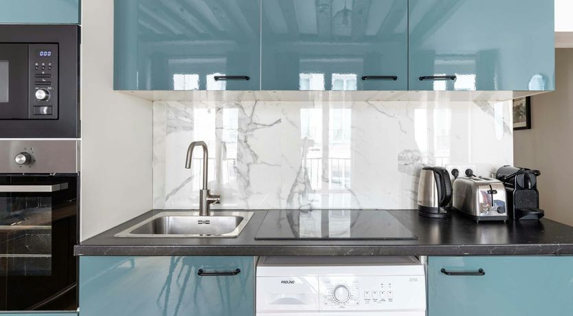 Photo of Avenues & Boulevards