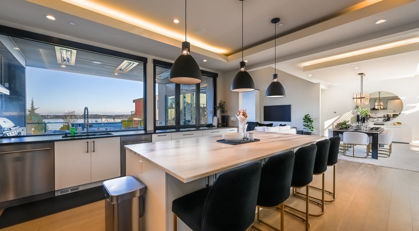 Photo of Main Residence