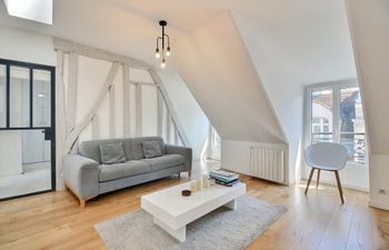 Lovely Vintage Holiday Home