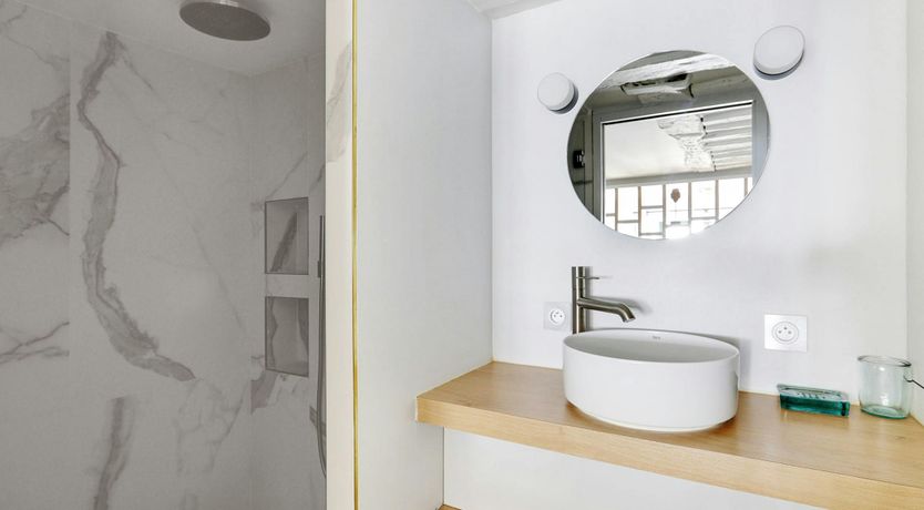 Photo of Elegant Abode