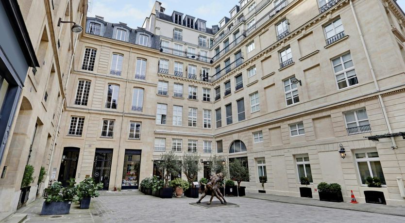 Photo of Elegant Abode