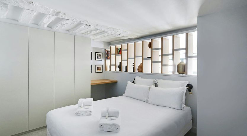 Photo of Elegant Abode