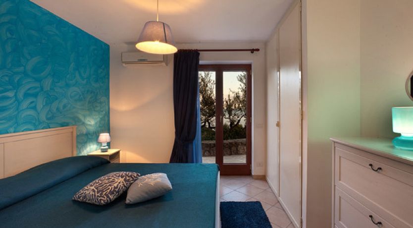 Photo of Li Galli Charm