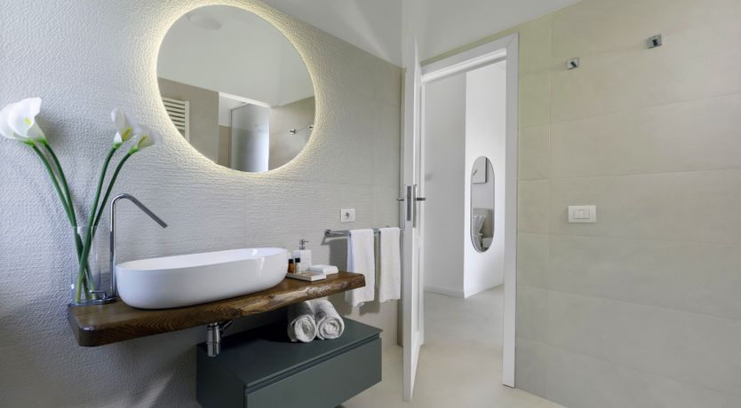 Photo of Li Galli Charm