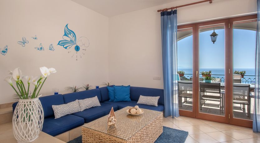 Photo of Li Galli Charm