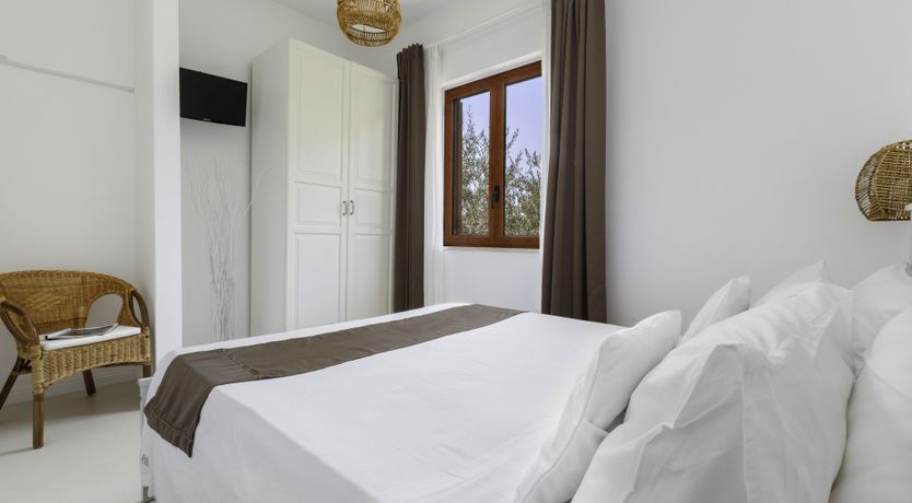 Photo of Li Galli Charm