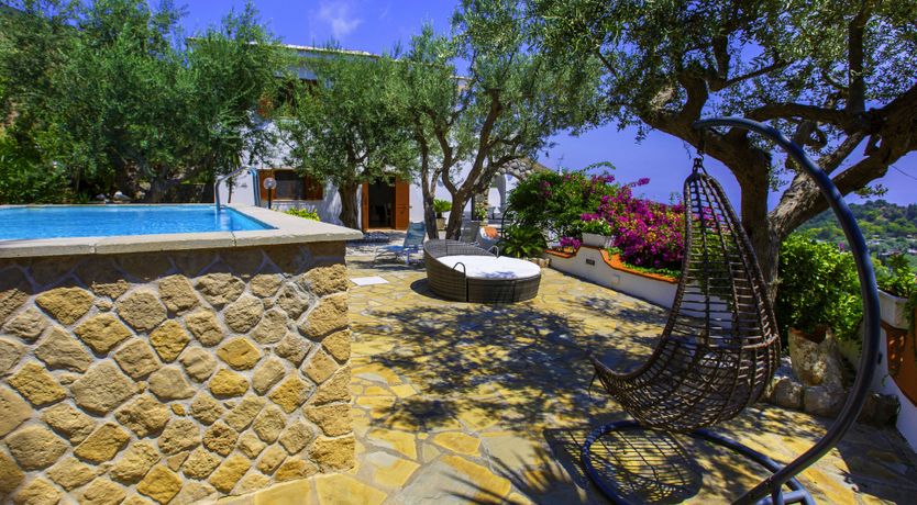 Photo of Li Galli Charm