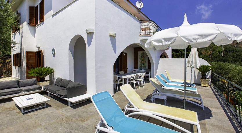 Photo of Li Galli Charm