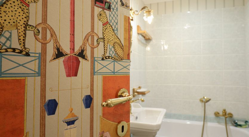 Photo of Art Deco Dwelling