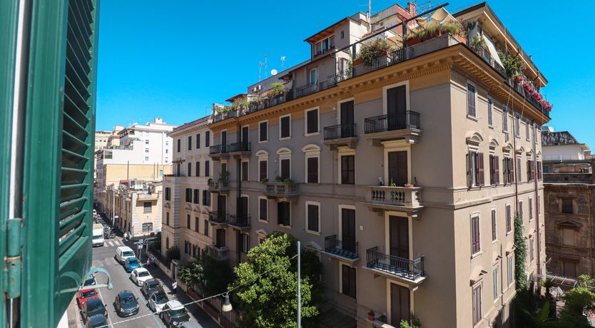 Photo of Art Deco Dwelling