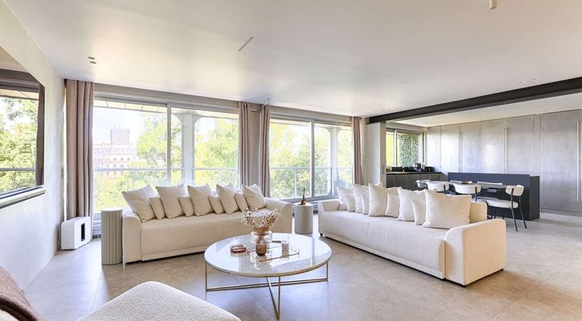 Photo of Grand Avenue Hideaway