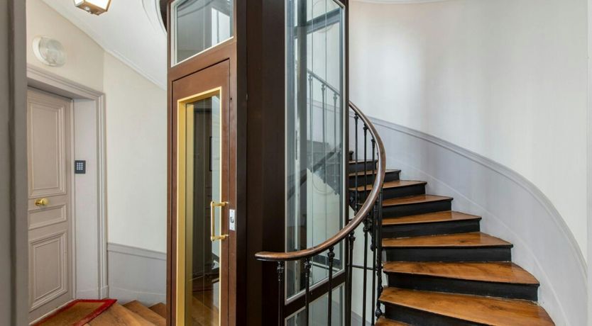 Photo of Elegant Quarters