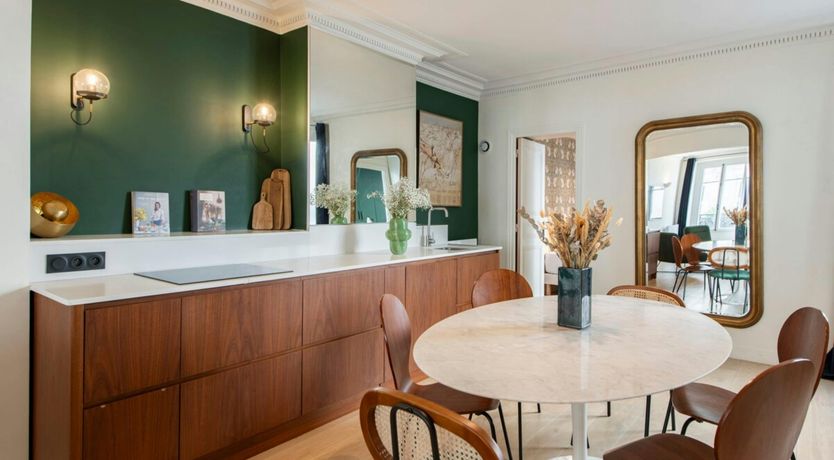 Photo of Elegant Quarters