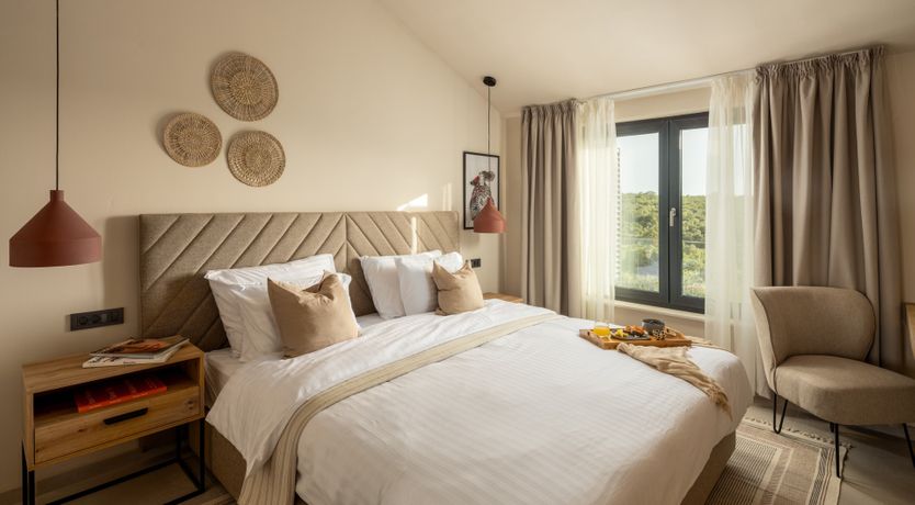 Photo of Cliff & Jewel