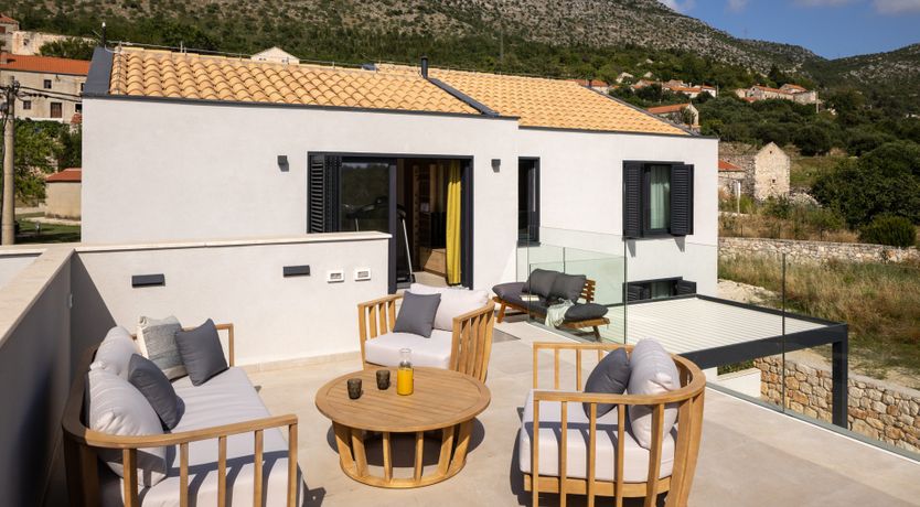 Photo of Cliff & Jewel