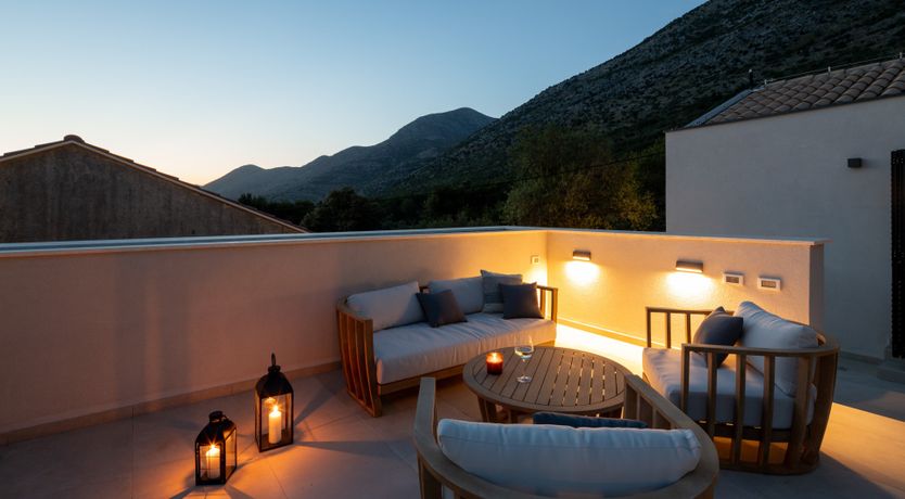 Photo of Cliff & Jewel