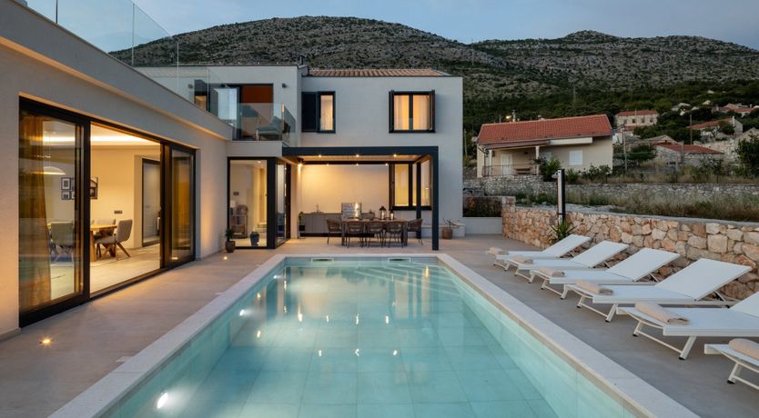 Photo of Cliff & Jewel