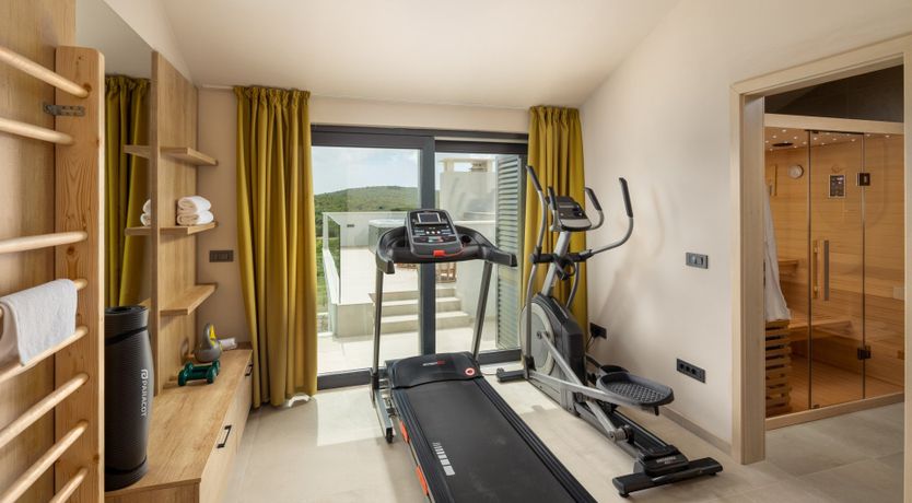 Photo of Cliff & Jewel