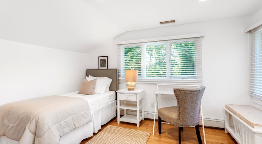 Photo of Racquet & Relax