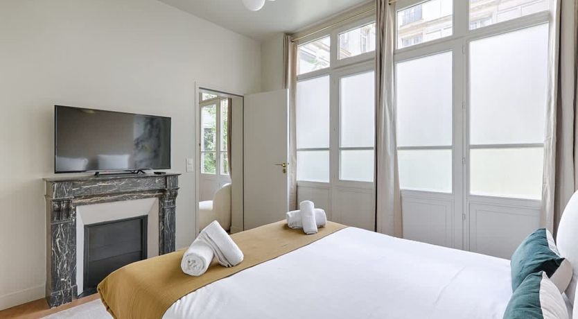 Photo of Romantic Pearl