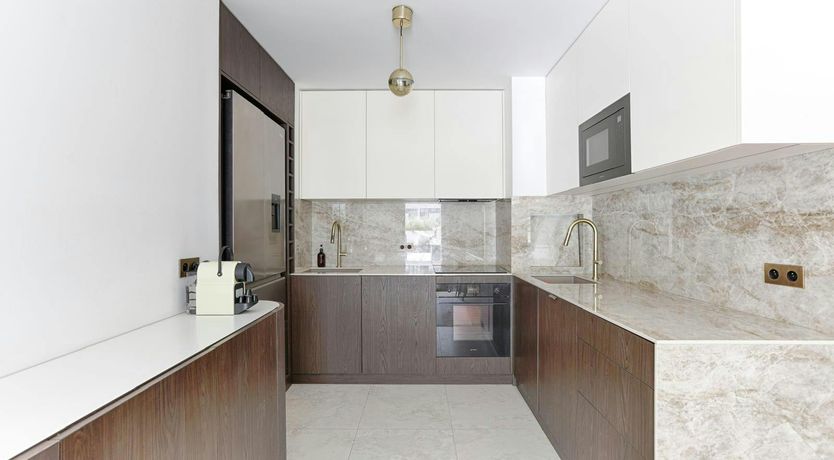 Photo of A Parisian Jewel