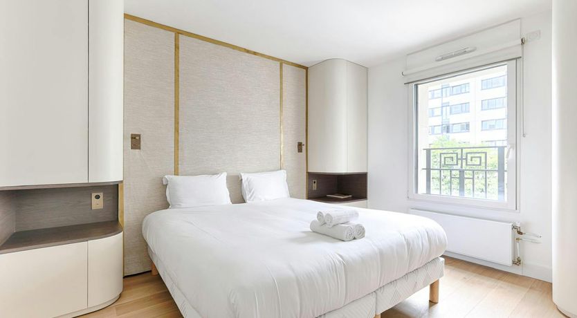 Photo of A Parisian Jewel