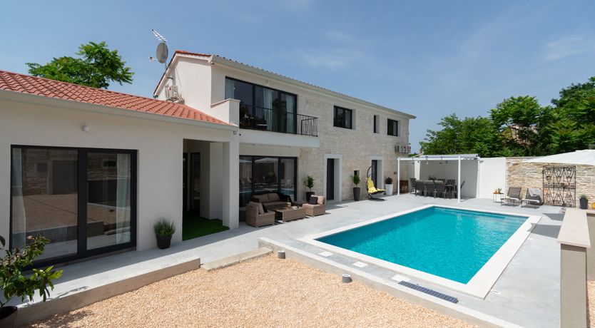 Photo of Ivory Village