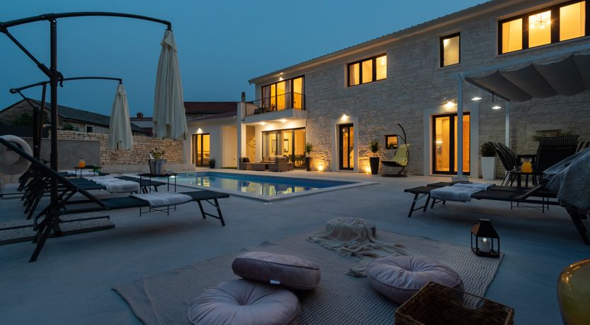 Photo of Ivory Village