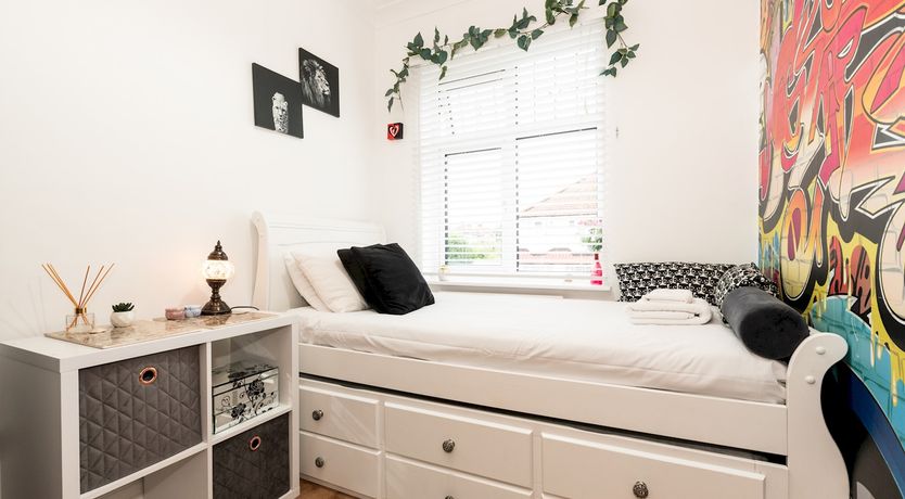 Photo of Greenwich Sky