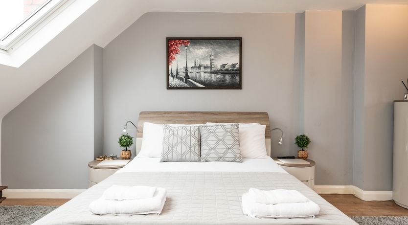 Photo of Greenwich Sky