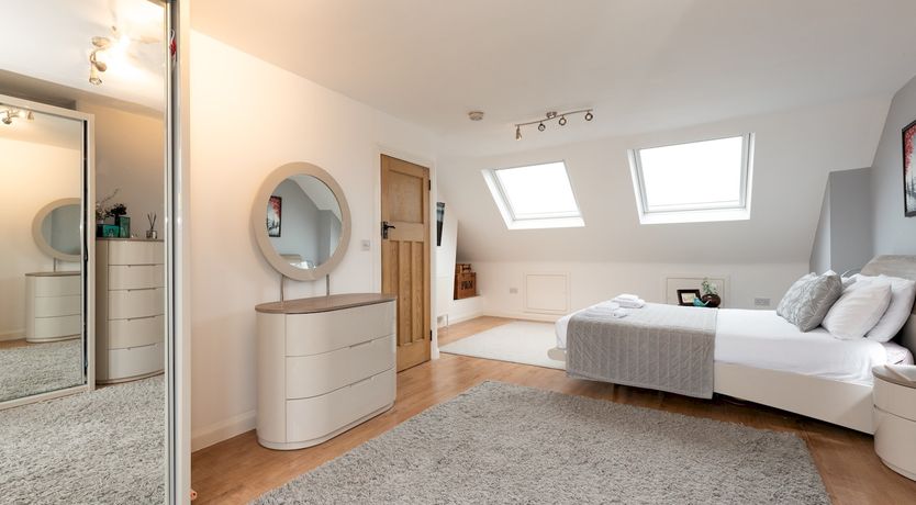 Photo of Greenwich Sky