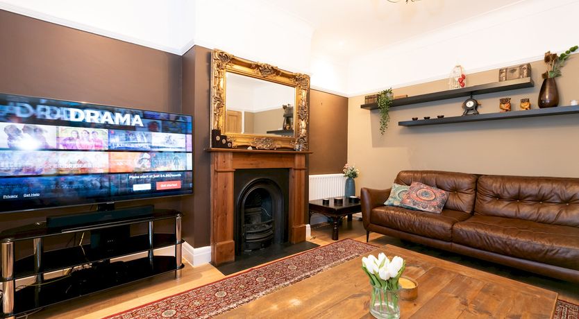 Photo of Greenwich Sky