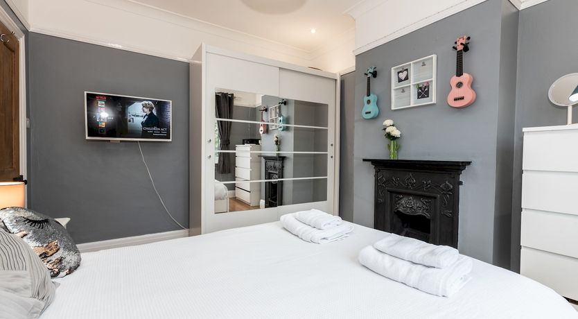 Photo of Greenwich Sky