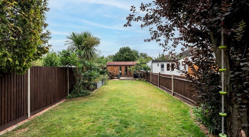 Photo of Greenwich Sky