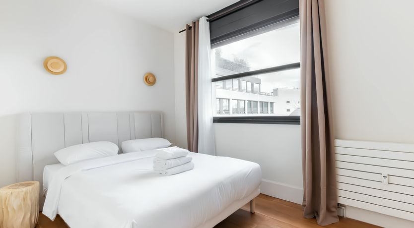 Photo of Fine Avenue