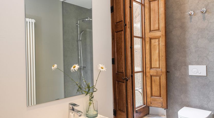 Photo of Castle and Chapel